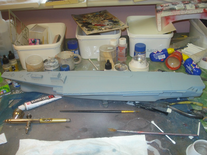 Deck and upper hull primed