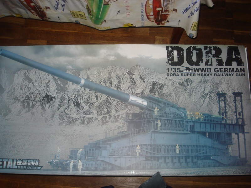 Dora railway gun box