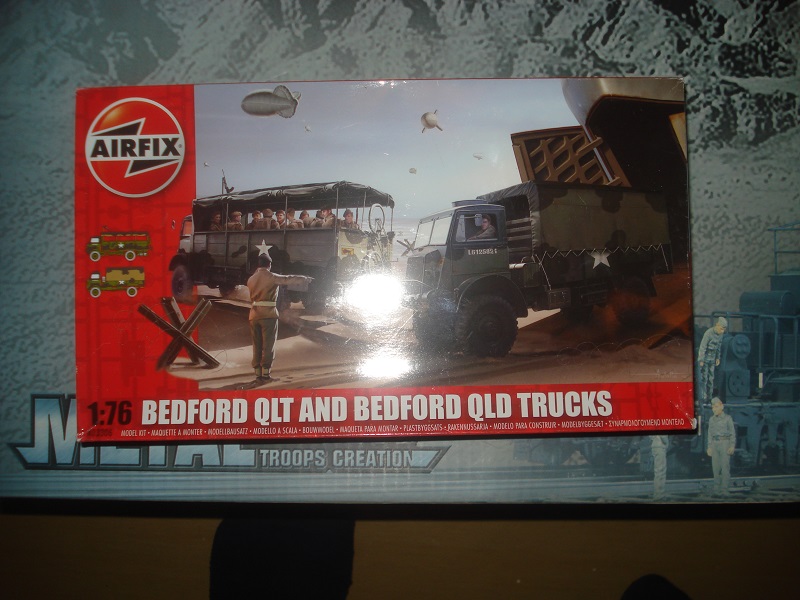 Bedford QLT and QLD trucks box